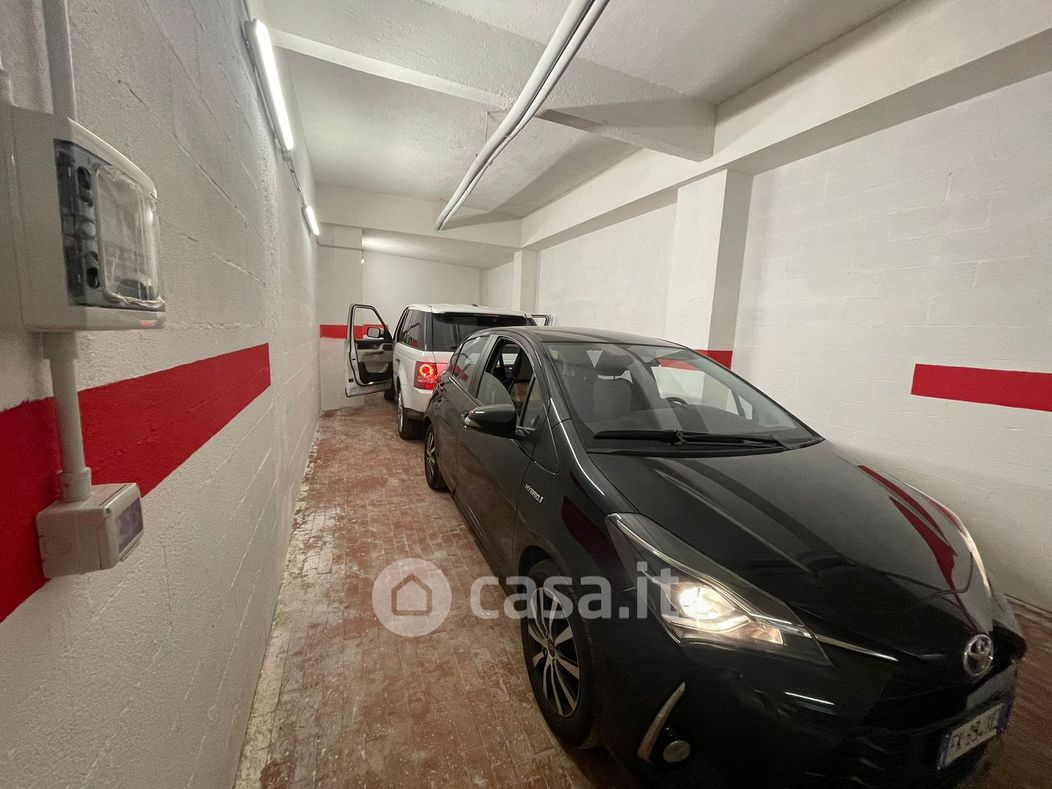 Garage/Posto auto in Affitto in Via Giovanni Stanchi 16 a Roma