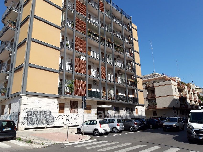 Appartamento in Vendita in Via Giuseppe Zanardelli a Bari