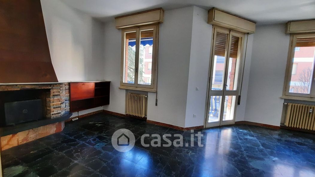 Appartamento in Vendita in Via Cecati a Reggio Emilia