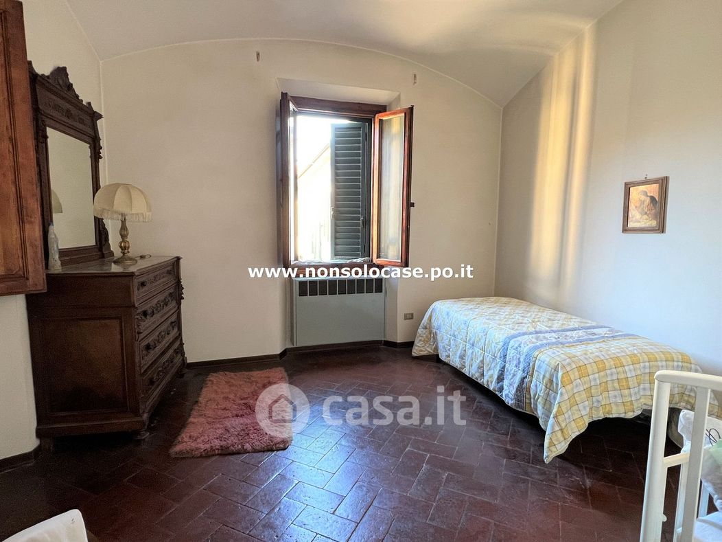 Casa indipendente in Vendita in Via di Casale e Fatticci a Prato