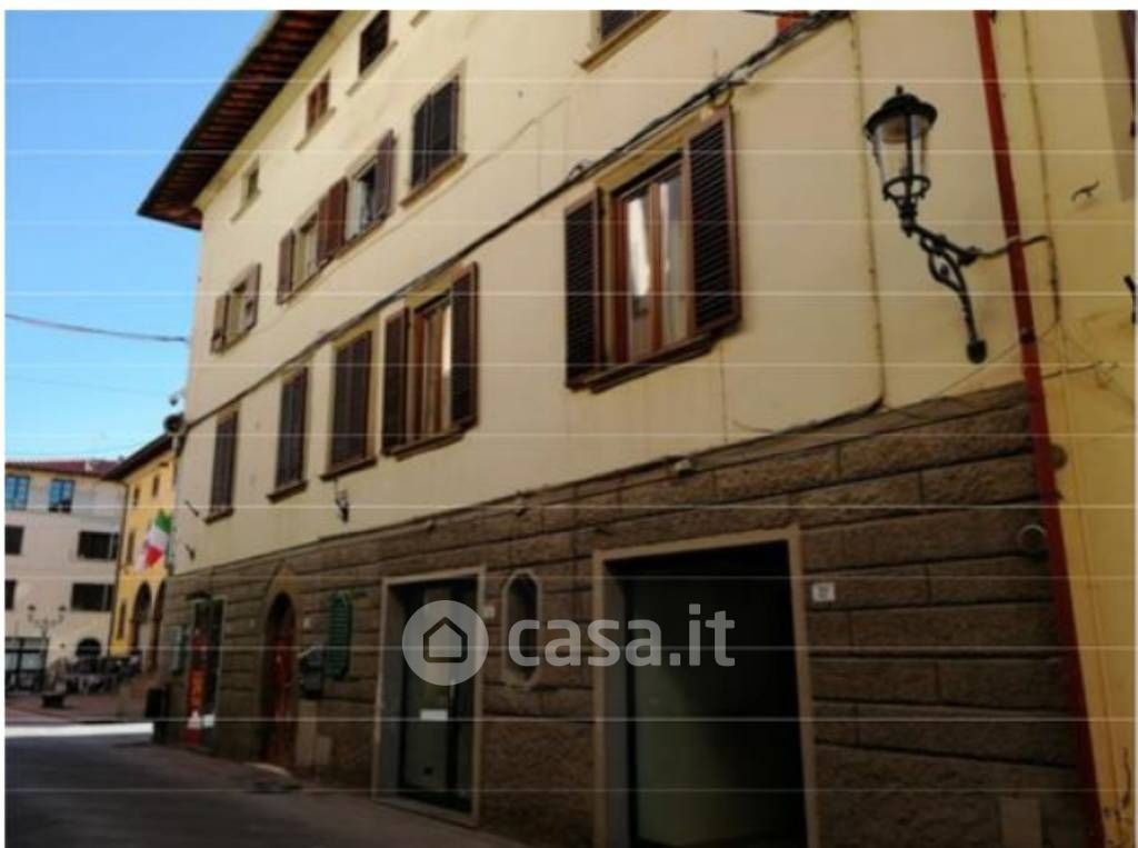 Appartamento in Vendita in Corso Remo Bertoncini a Castelfranco di Sotto
