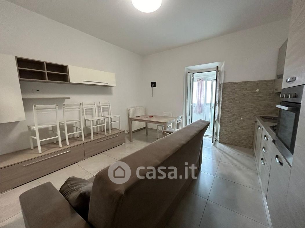 Appartamento in Vendita in Via Solferino a Livorno