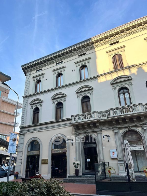 Appartamento in Affitto in Corso Giacomo Matteotti a Montecatini-Terme