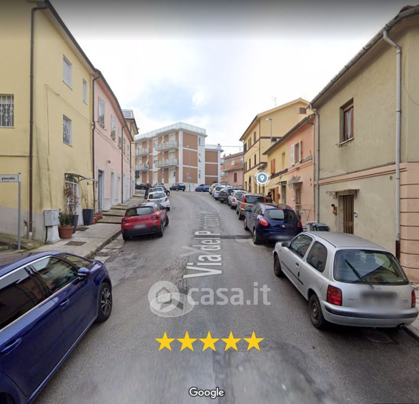 Appartamento in Vendita in Via del Pinocchio a Ancona