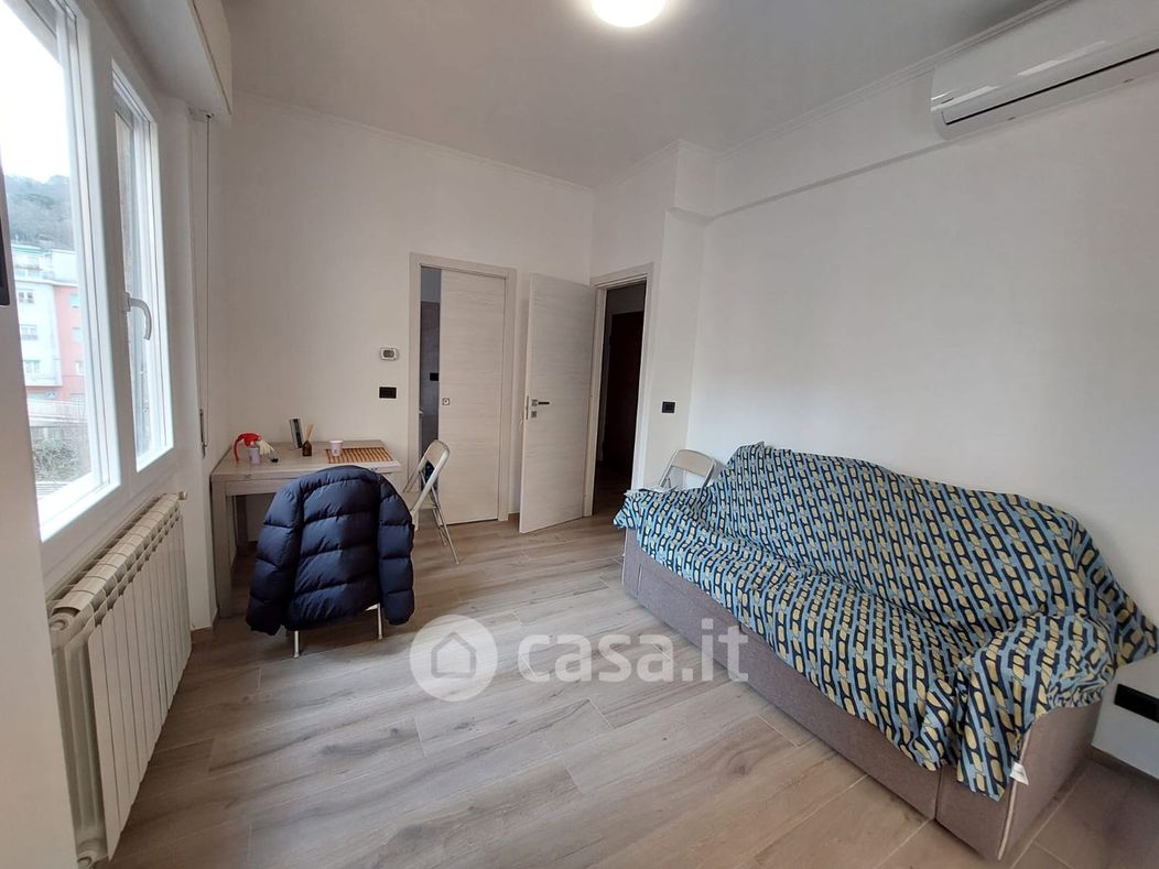 Appartamento in Vendita in Viale Torino a Rapallo