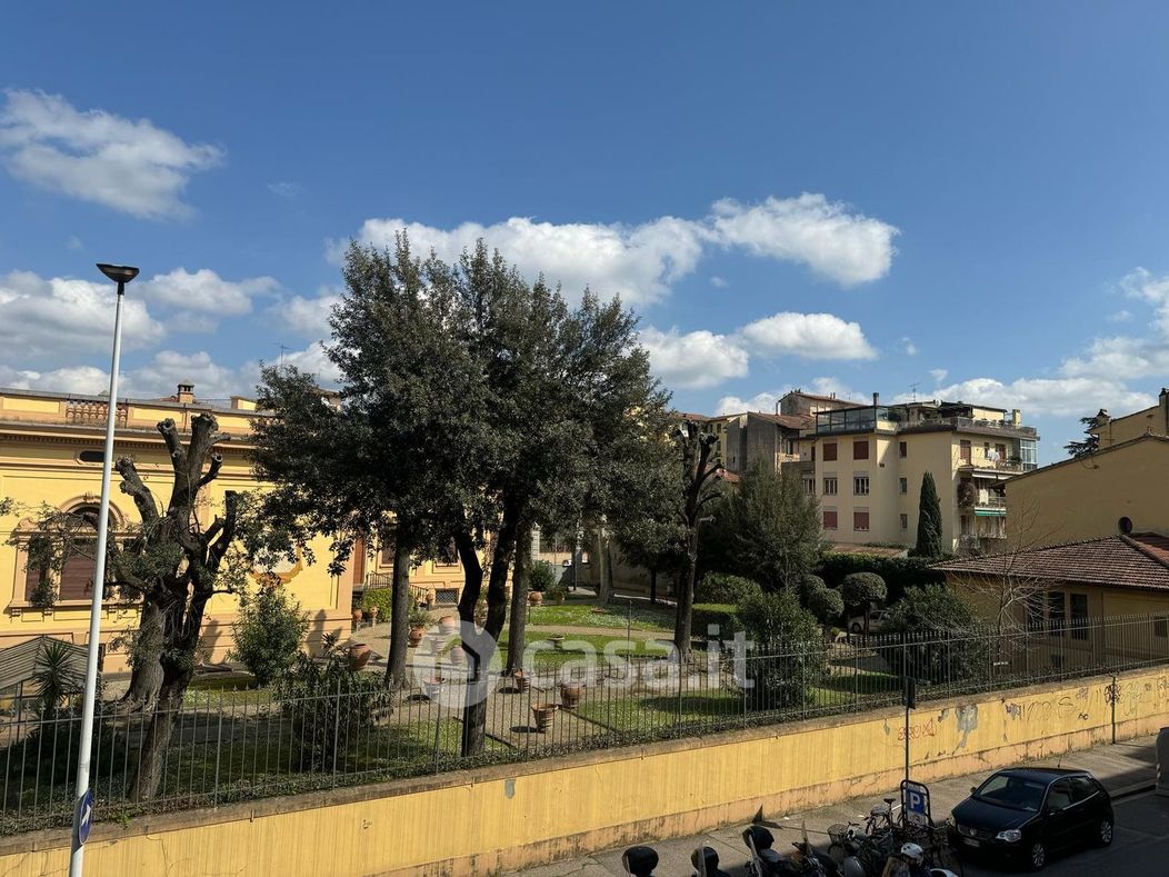Appartamento in Vendita in Via Girolamo Benivieni a Firenze