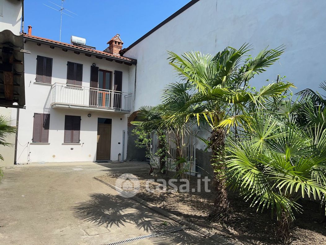 Casa indipendente in Vendita in Via C. Lavatelli 46 a Cassolnovo