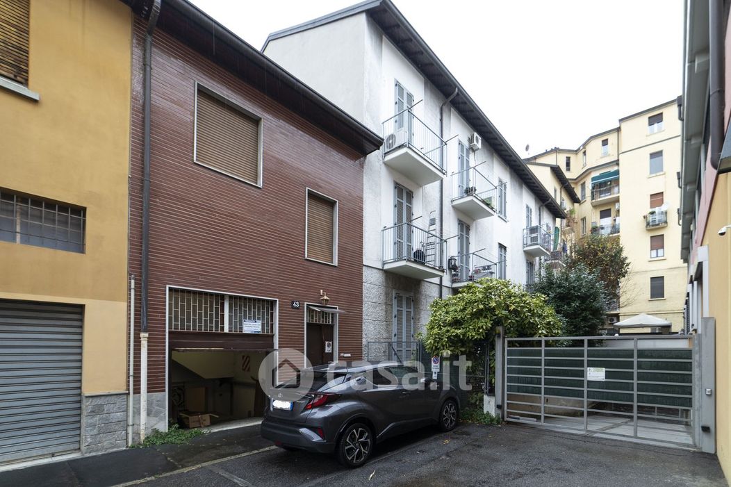Appartamento in Vendita in Via Privata Bellinzona 43 a Milano
