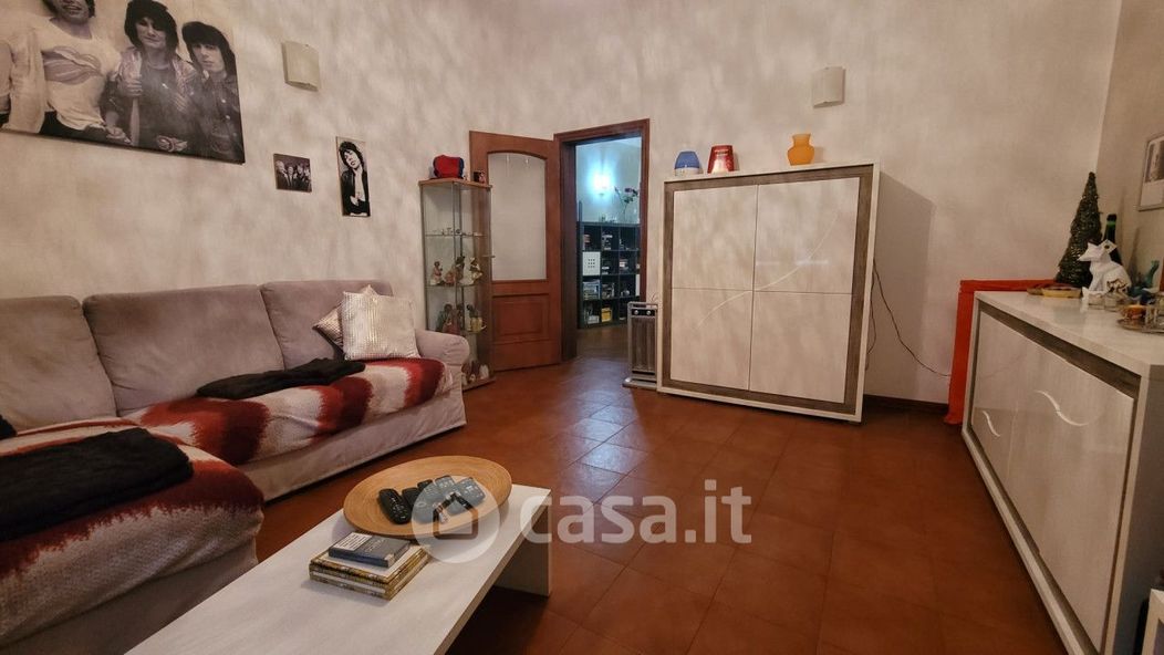 Appartamento in Vendita in Via Milano 16 a Savona
