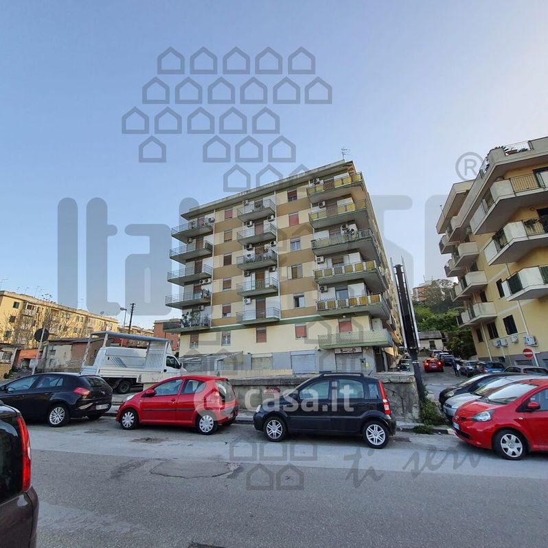 Appartamento in Vendita in Via Ogliastro 42 a Messina