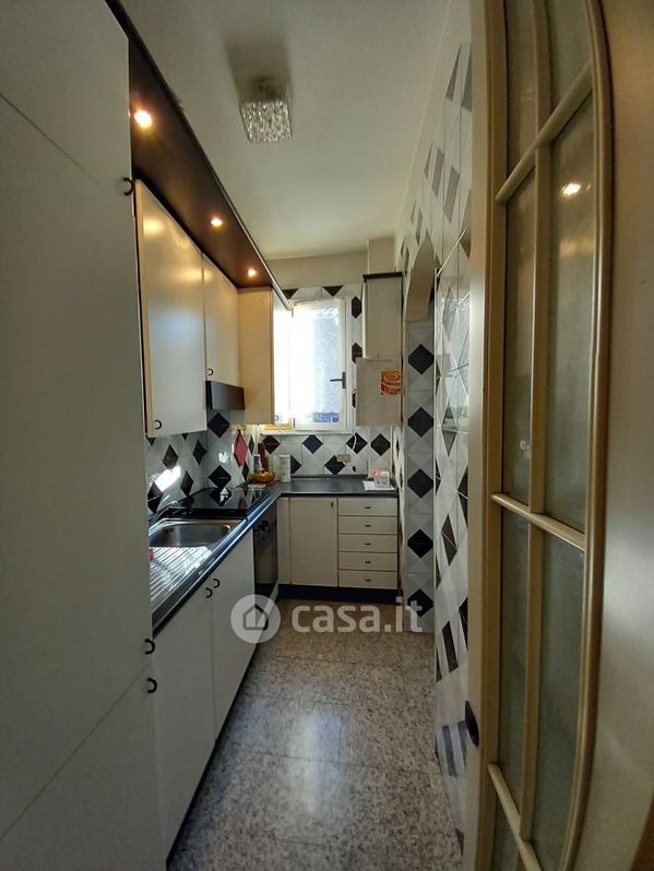 Appartamento in Vendita in Via Rombon 44 a Milano