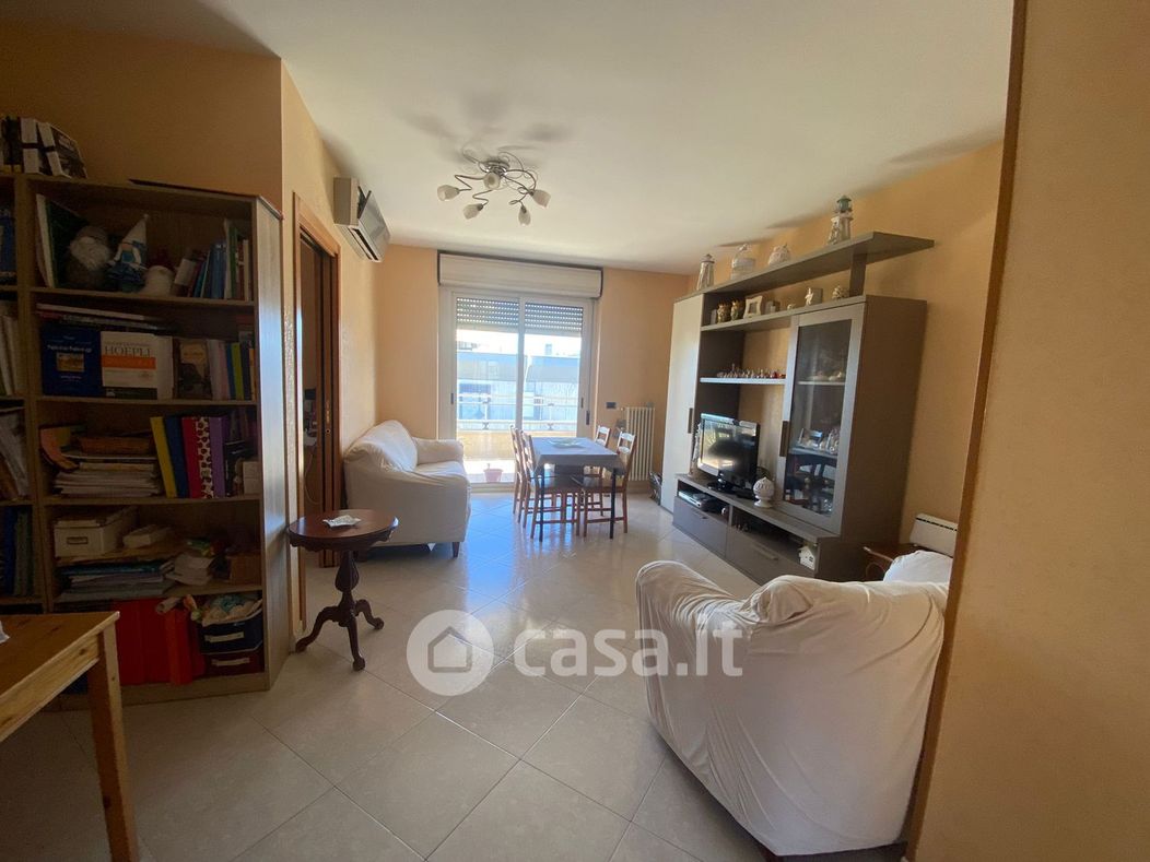 Appartamento in Vendita in Via duca d'aosta 38 a Bari