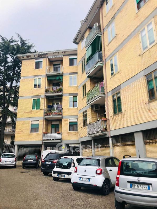 Appartamento in Vendita in Via Giulio Tesauro 62 a Salerno