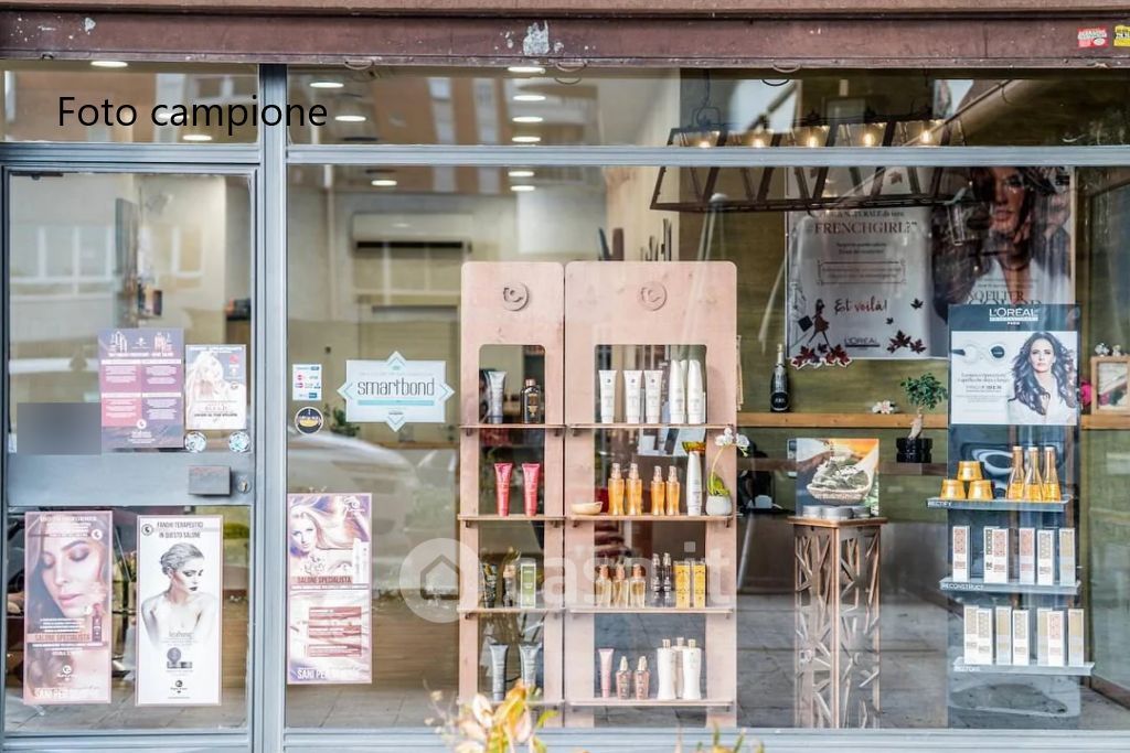 Negozio/Locale commerciale in Vendita in a Arzignano