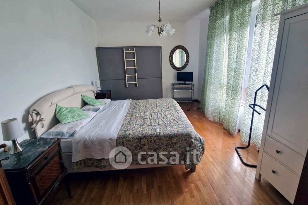 Appartamento in Affitto in Viale Ca' Granda 27 a Milano
