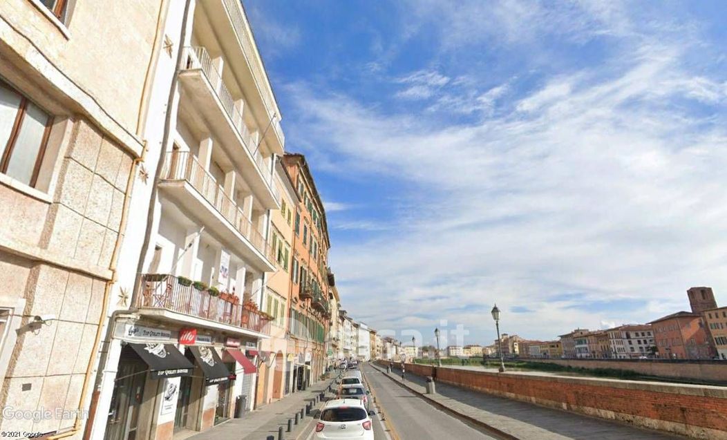 Negozio/Locale commerciale in Vendita in a Pisa