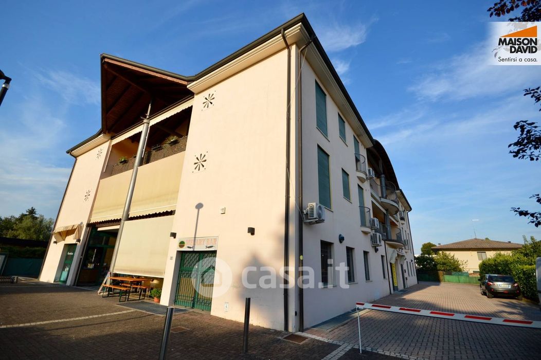 Appartamento in Vendita in Via Vittorio Veneto 16 a Quinto Vicentino