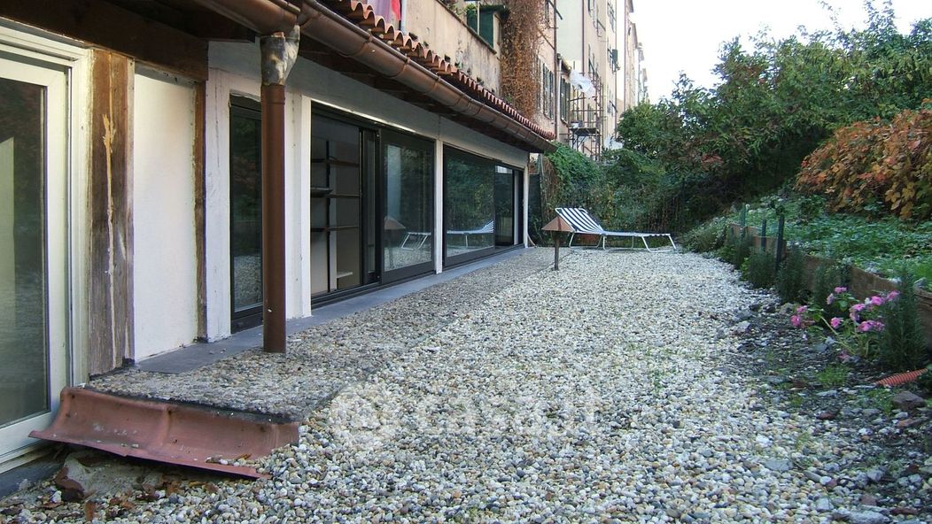 Appartamento in Vendita in Via Teresio Mario Canepari 25 a Genova