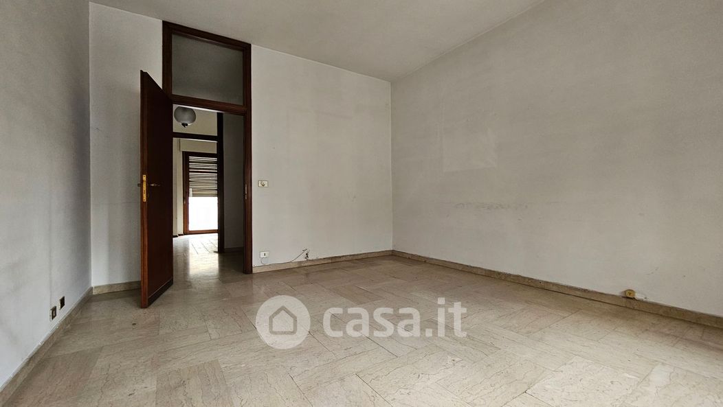Appartamento in Vendita in Via Giuseppe Verdi a Asti