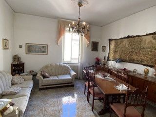 Appartamento in Vendita in Via Camuglia Cola 5 a Messina