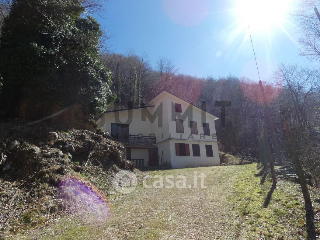 Casa indipendente in Vendita in Via Ponte Verde a Recoaro Terme