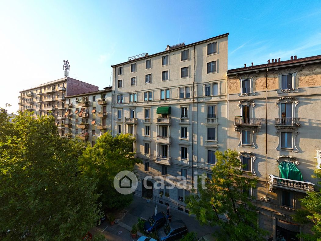 Appartamento in Vendita in Viale Corsica a Milano