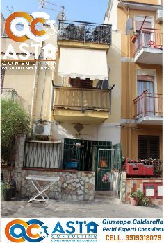 Appartamento in Vendita in Via Porta di Mare 20 a Palermo