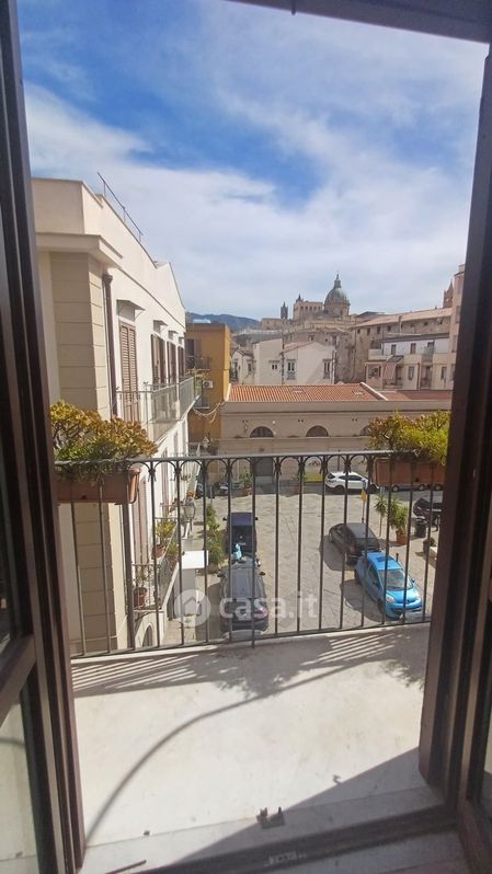 Appartamento in Vendita in Via Sedie Volanti 55 a Palermo