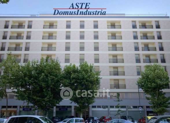Appartamento in Vendita in Viale Miramare 9 a Trieste