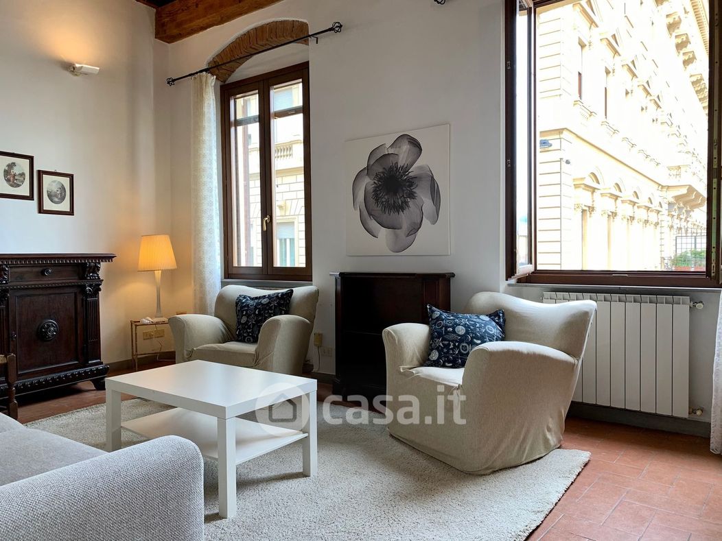 Appartamento in Affitto in Borgo Ognissanti a Firenze