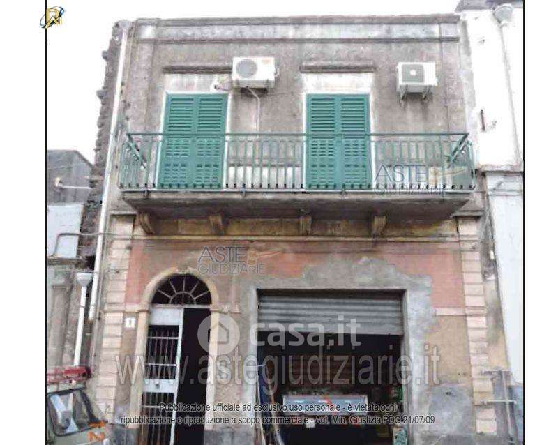 Appartamento in Vendita in Via Erasmo Marotta 9 a Catania