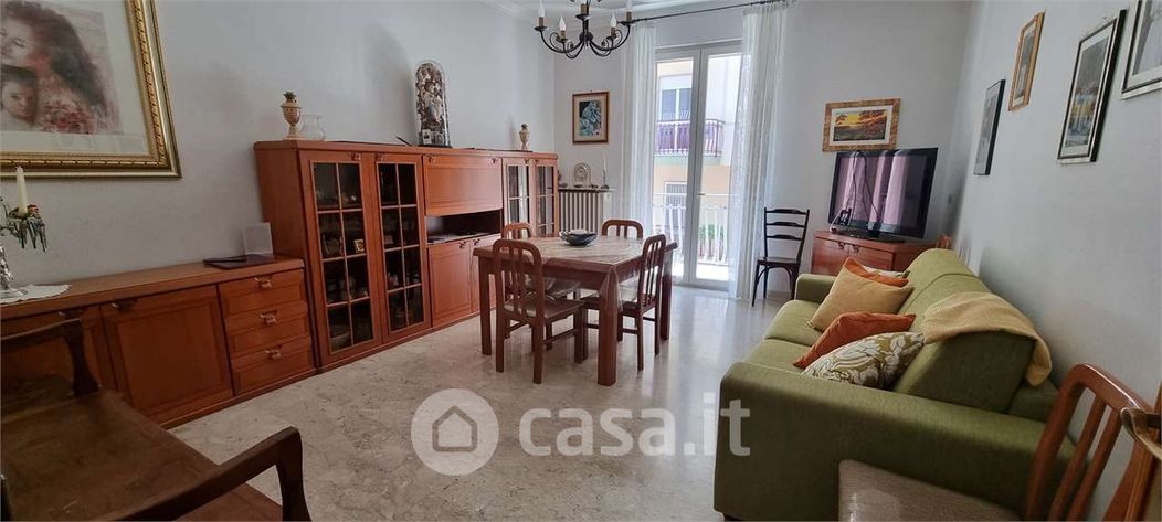 Appartamento in Vendita in Via Ettore Pomarici Santomasi 1 a Gravina in Puglia