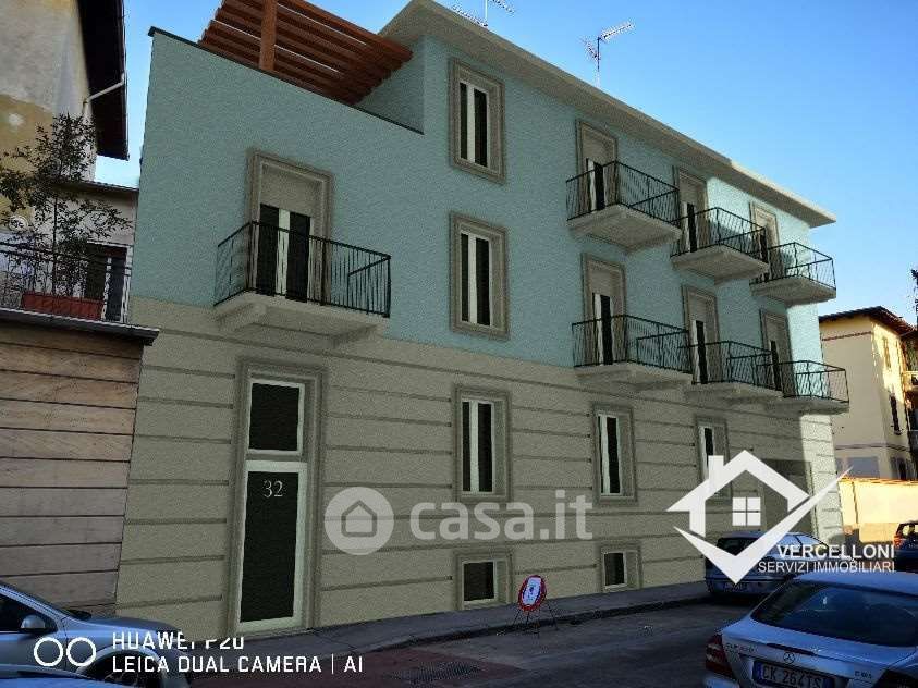 Appartamento in Vendita in Via Costantino Porta 32 a Novara