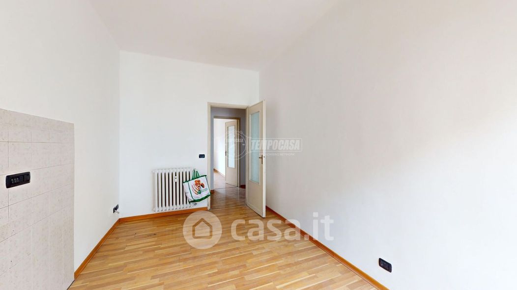 Appartamento in Vendita in Via Michele Lessona 65 a Torino