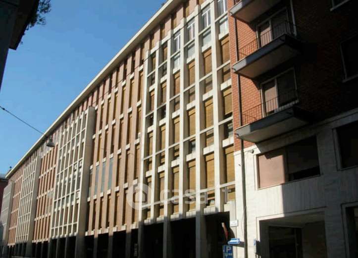 Ufficio in Vendita in Via Alessandro Cervellati a Bologna