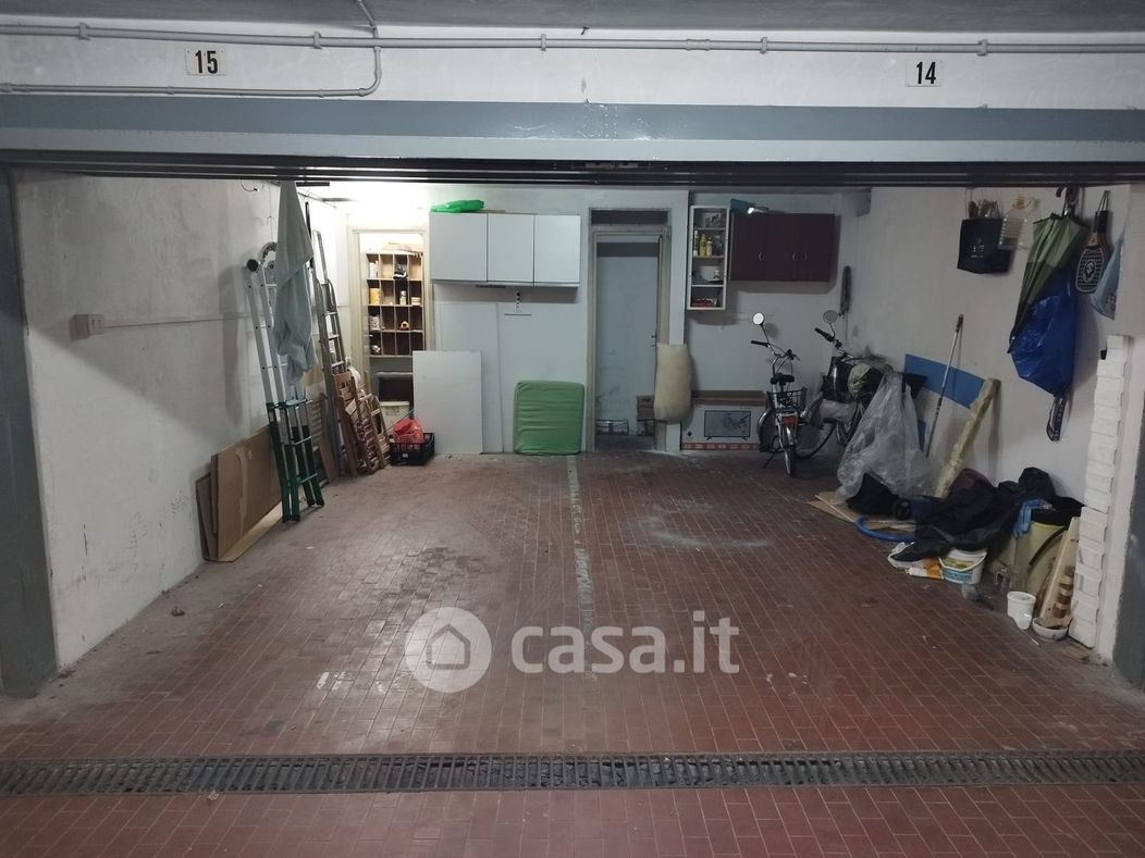 Garage/Posto auto in Vendita in Viale Europa a Terracina