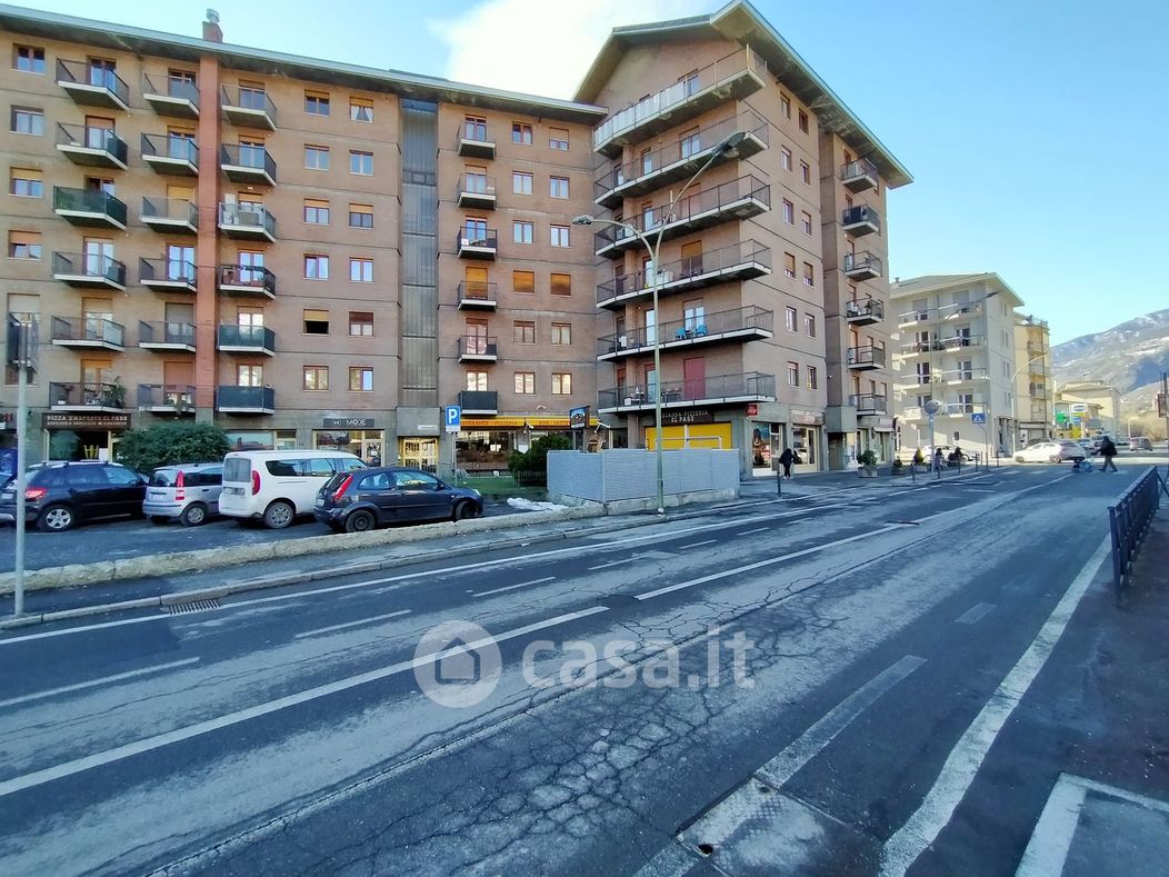 Appartamento in Vendita in Corso Ivrea 64 a Aosta