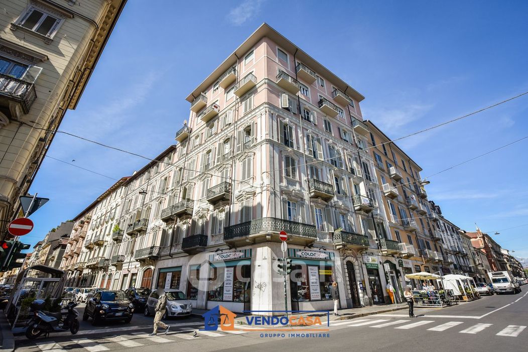 Appartamento in Vendita in Via SAN DONATO 23 a Torino