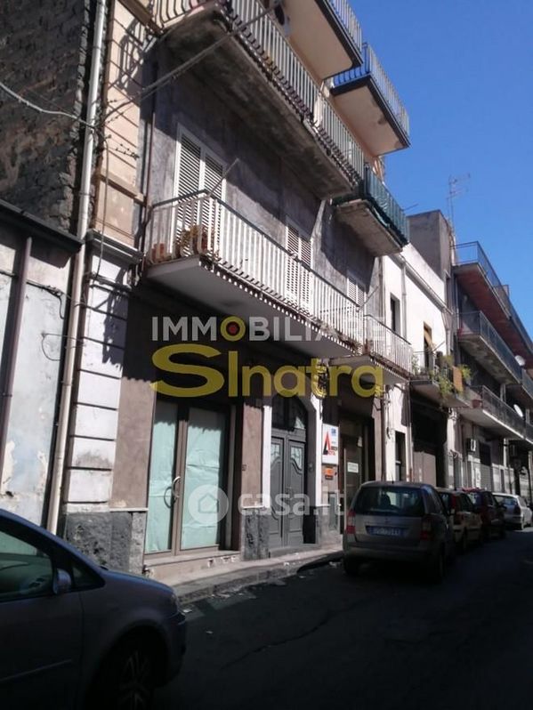 Negozio/Locale commerciale in Vendita in Via Bellini 69 a Paternò