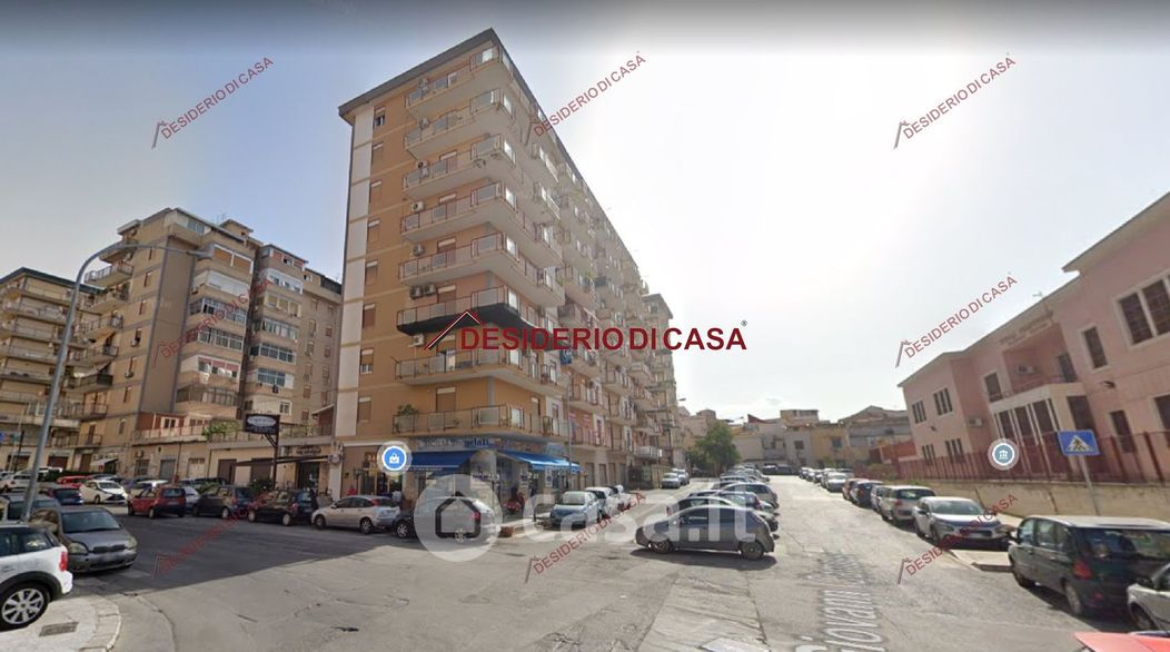 Appartamento in Vendita in Via Pietro Spica 30 a Palermo