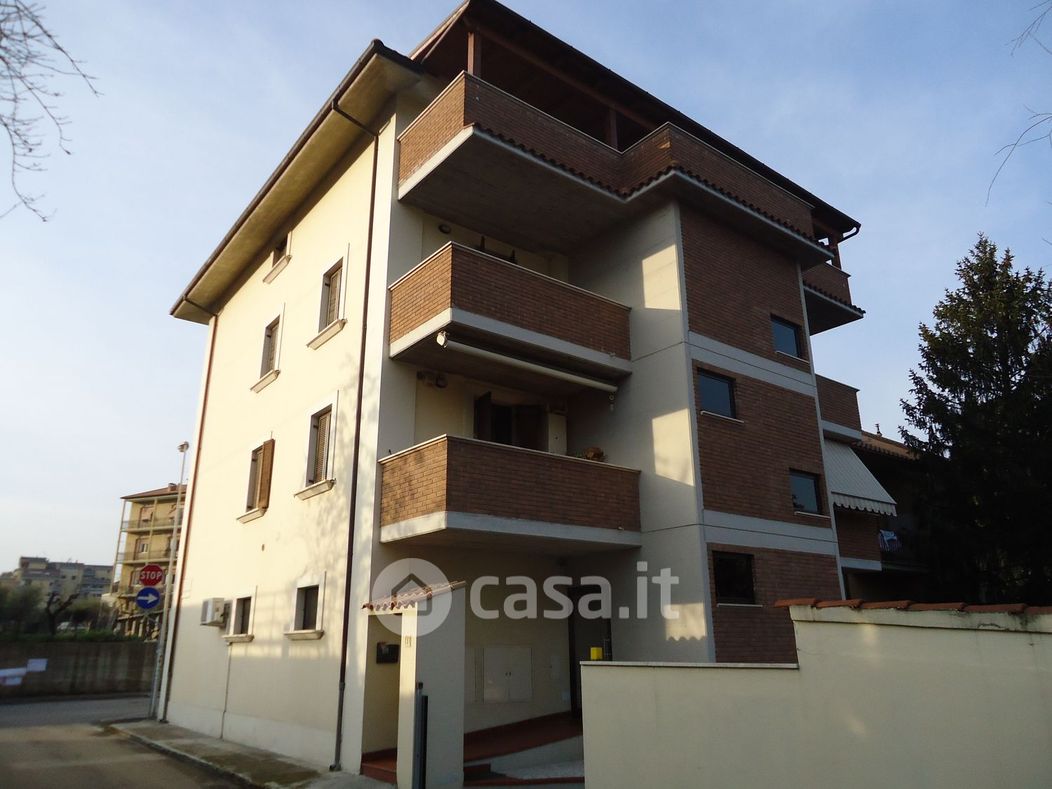 Appartamento in Vendita in Via caltanissetta 1 a Ascoli Piceno