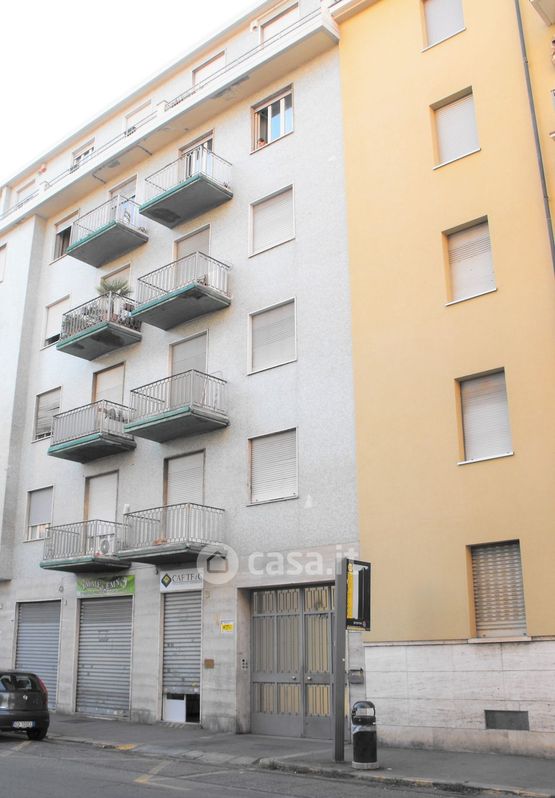 Appartamento in Vendita in Via Monte Rosa a Torino