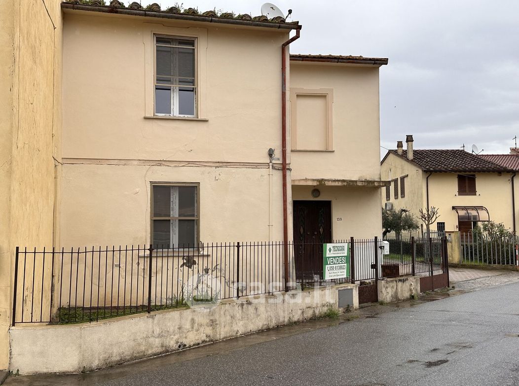 Casa indipendente in Vendita in Via Vecchia fiorentina 158 a Cascina