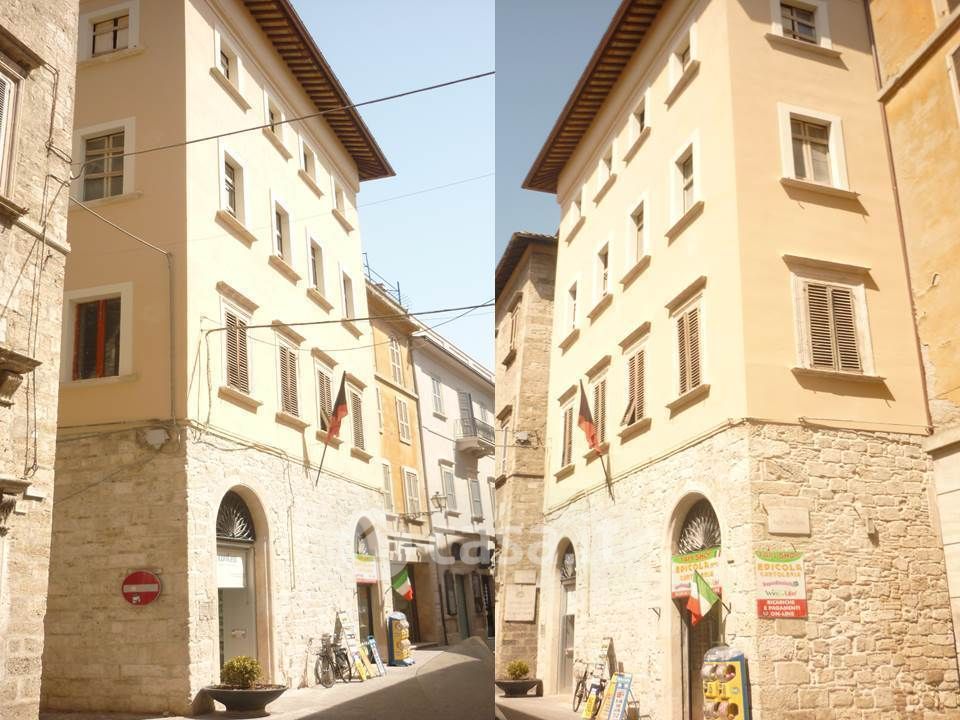 Appartamento in Vendita in Corso Mazzini Giuseppe 145 a Ascoli Piceno