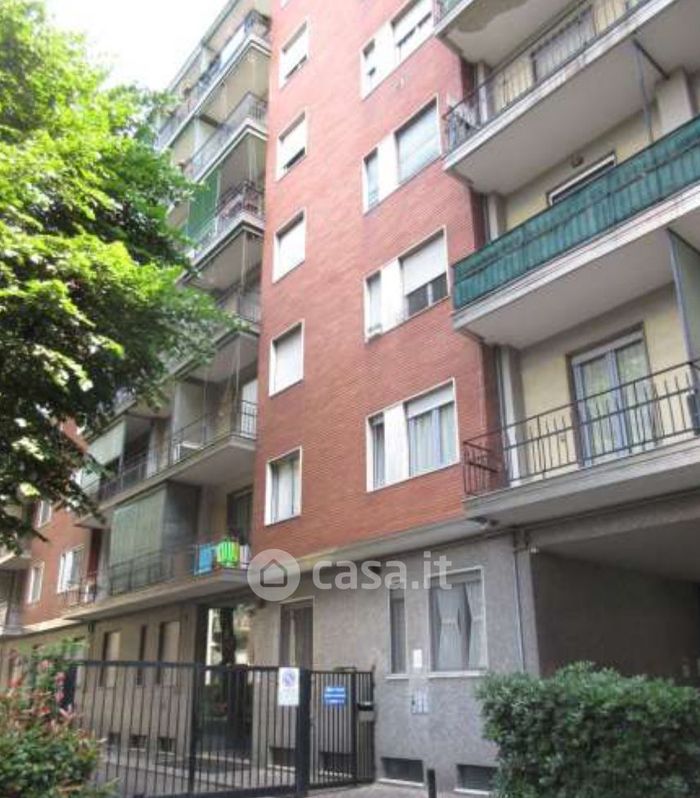 Appartamento in Vendita in Via Carlo Marochetti 23 a Milano
