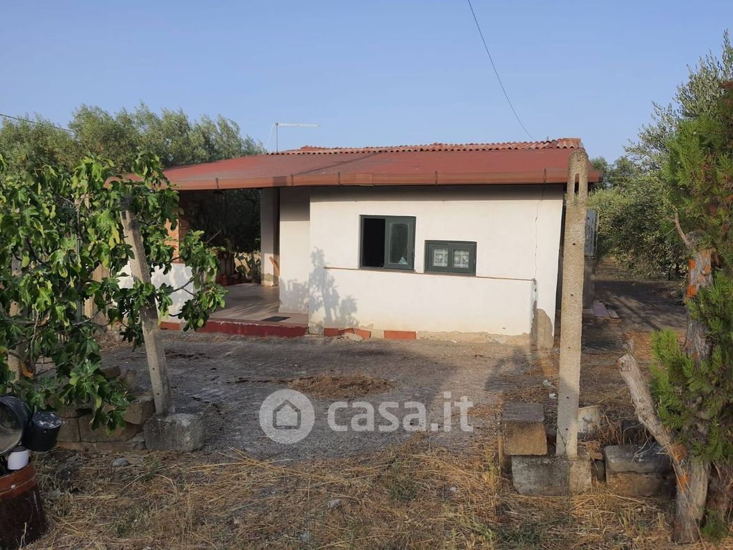 Casa indipendente in Vendita in Contrada Xirbi a Caltanissetta
