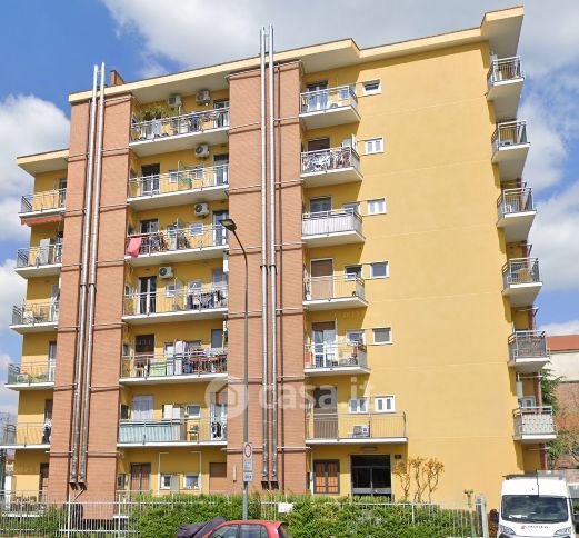 Appartamento in Vendita in Via Bari 8 a Milano