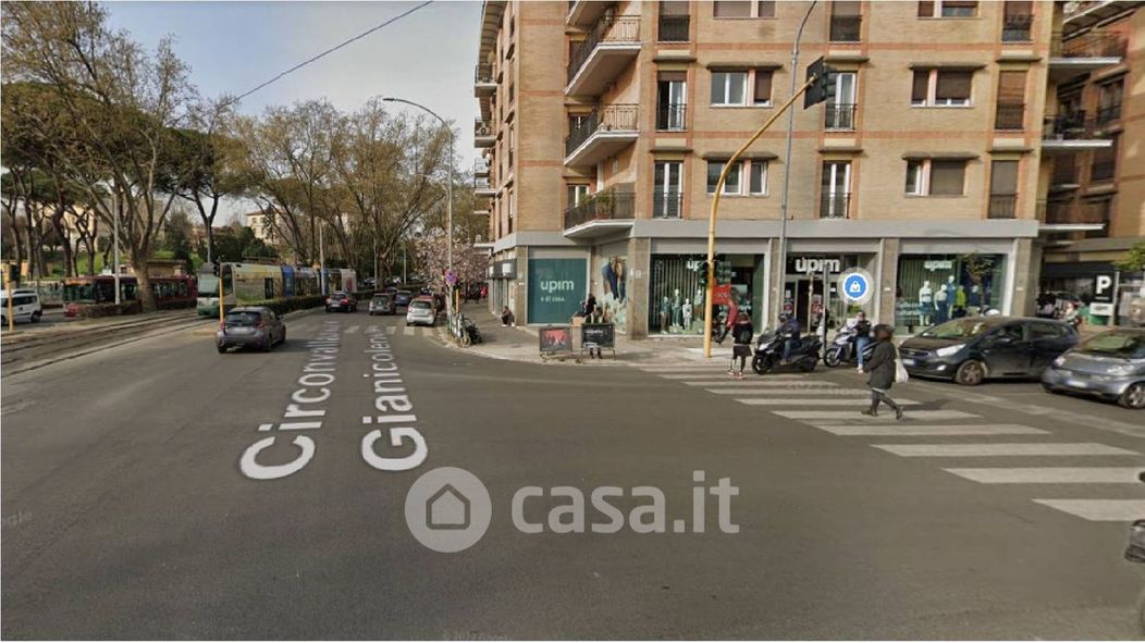 Negozio/Locale commerciale in Affitto in Circonvallazione Gianicolense a Roma