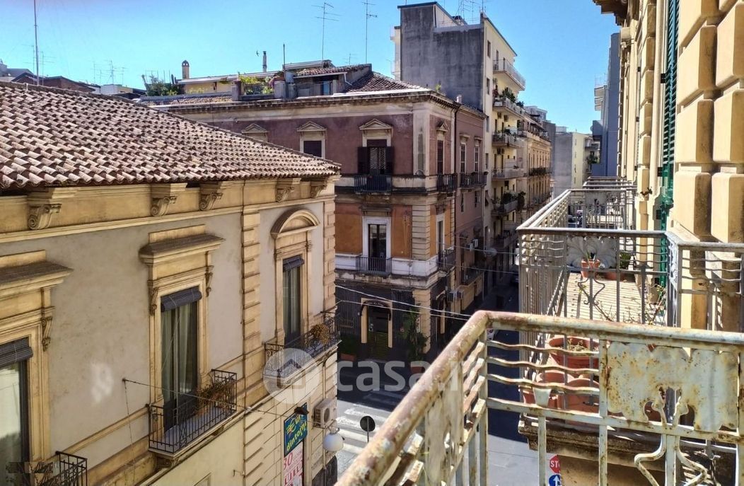 Appartamento in Vendita in Via UMBERTO I a Catania