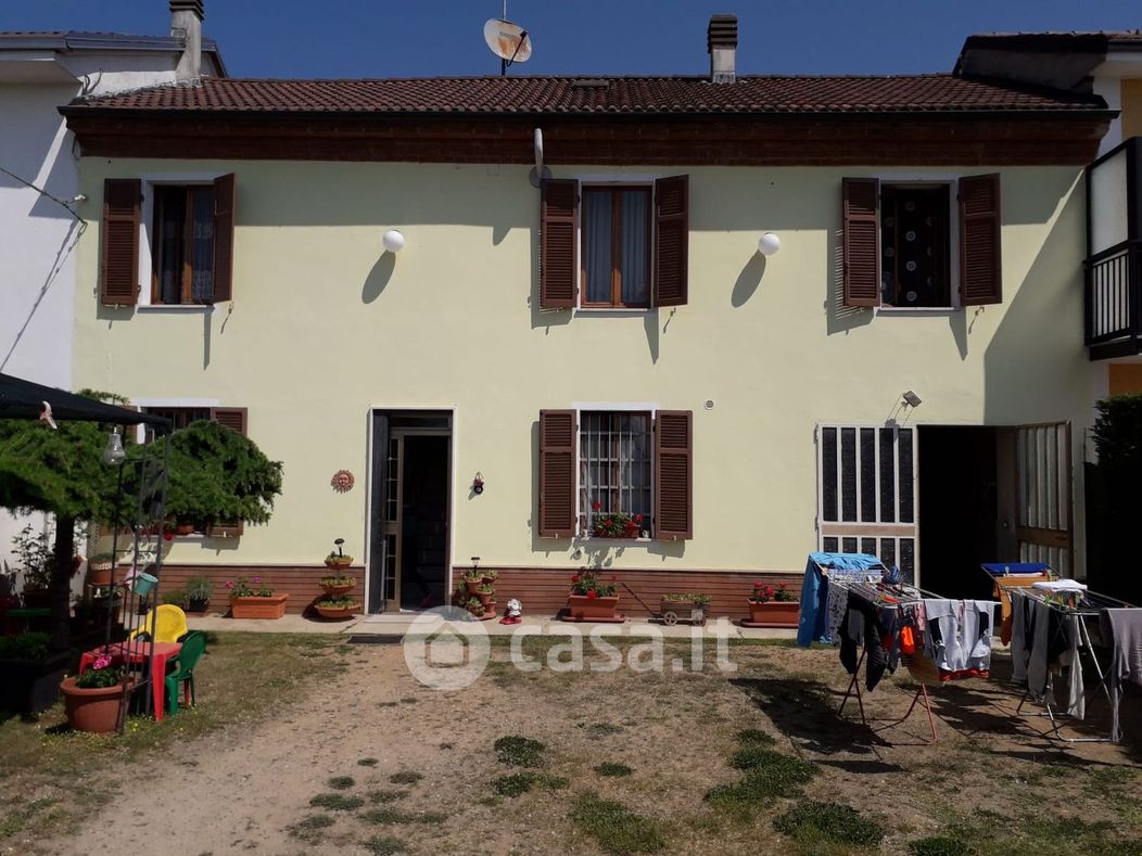 Casa indipendente in Vendita in Località Castelceriolo a Alessandria